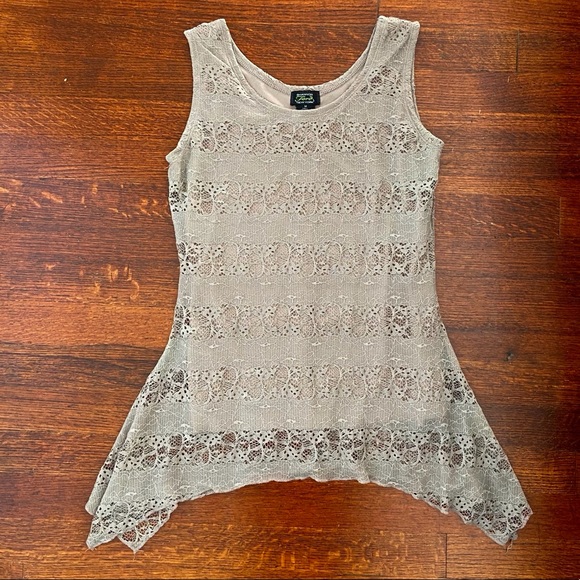 Taupe Lace Asymmetrical Tank Top M - Picture 3 of 4